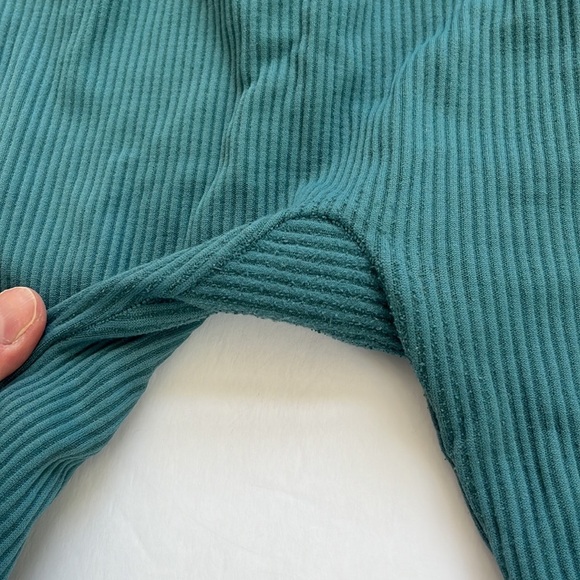 Spiritual Gangster Seamless Legging Blue size Medium/Large - Picture 5 of 9